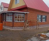 Монтаж кровли из профнастила и обшивка сайдингом